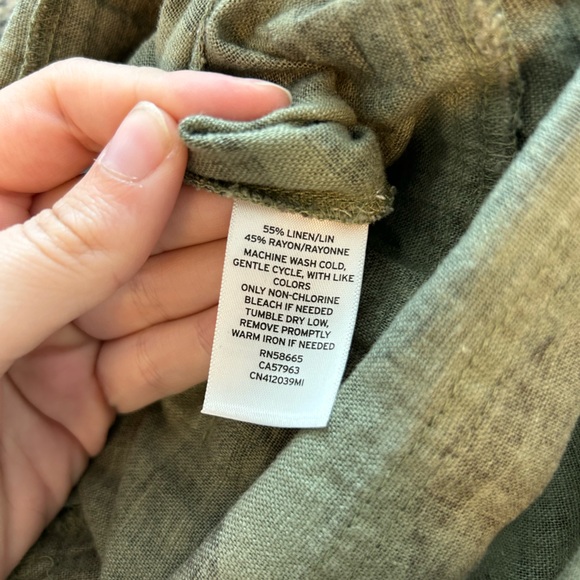 Caslon Linen Camo Jumpsuit - Picture 8 of 8